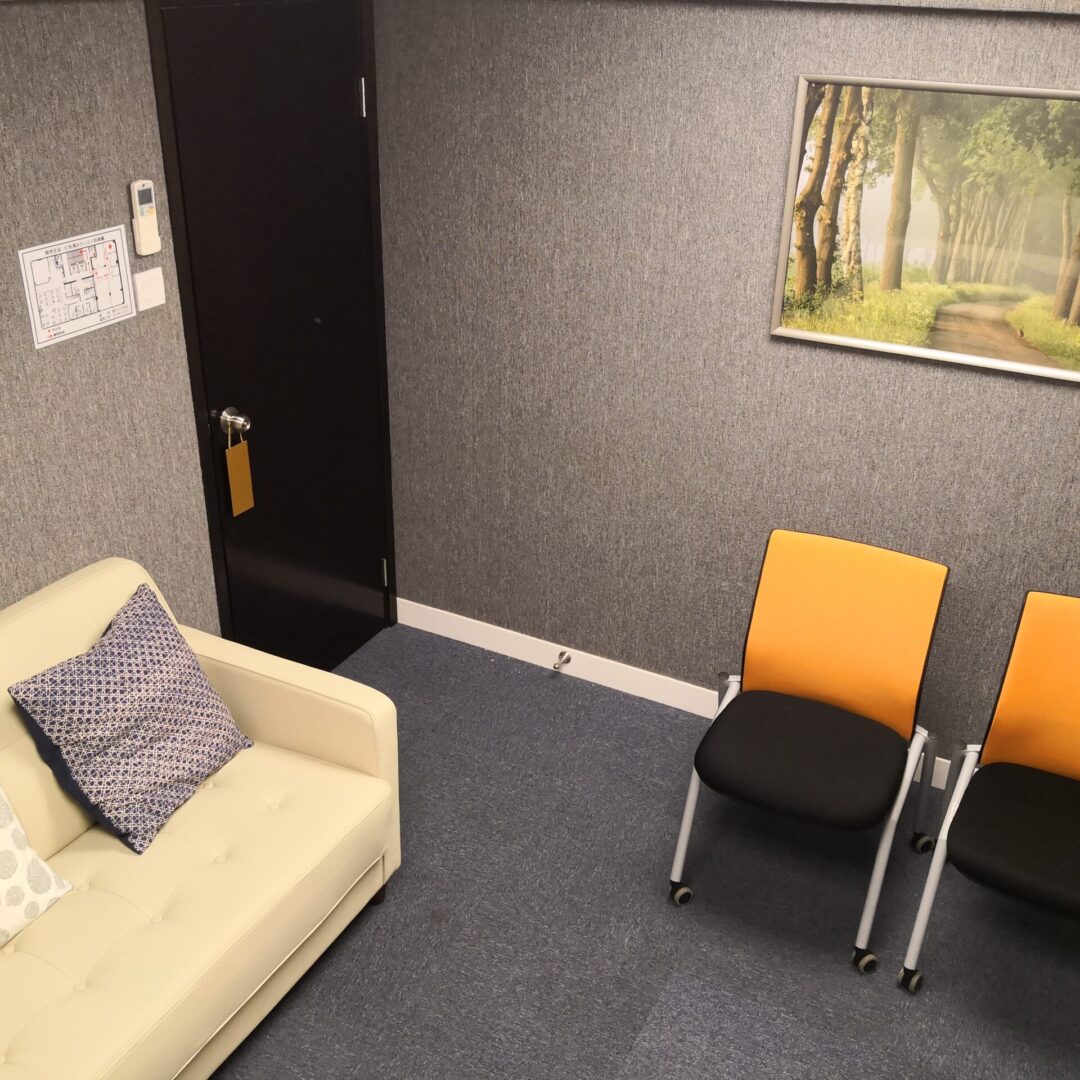Room 6(2)